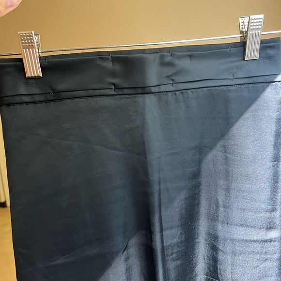 Silk COS midi skirt (high waisted fit) - Picture 4 of 5